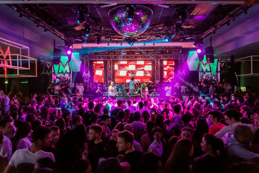 Nightlife_pic5
